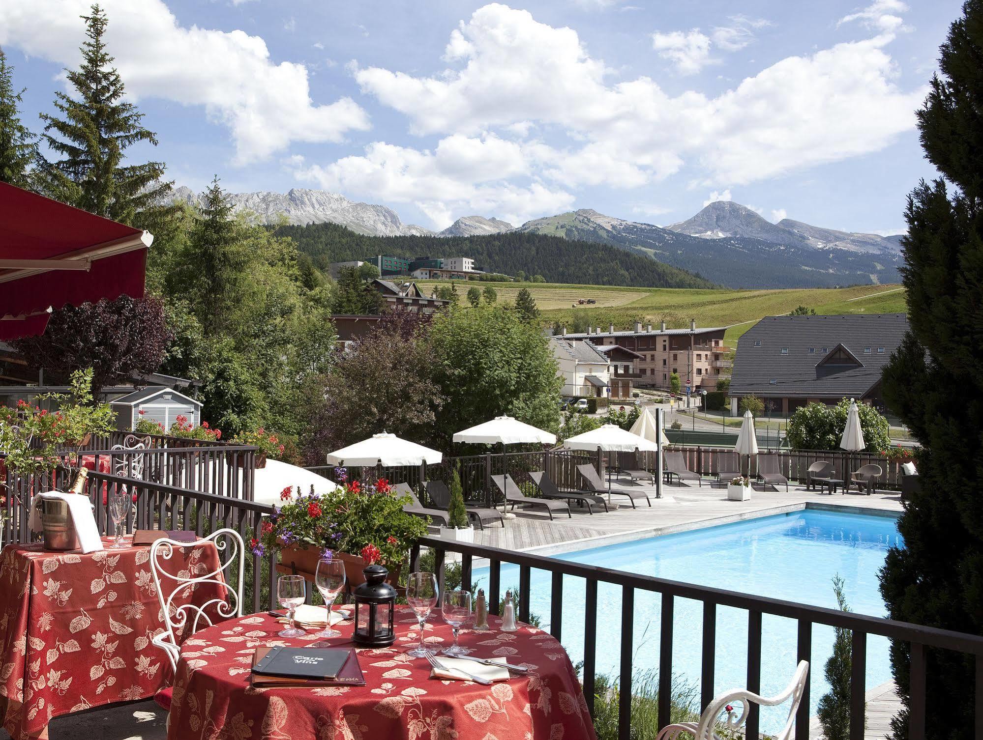 Hotel Christiania Villard-de-Lans Eksteriør bilde
